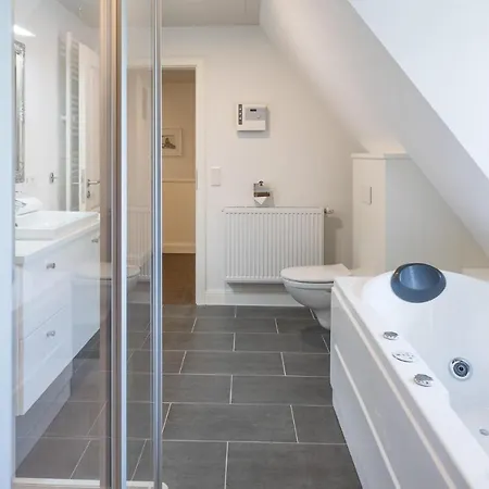 Ferienhaus Wellnesswarft Waygaard West *